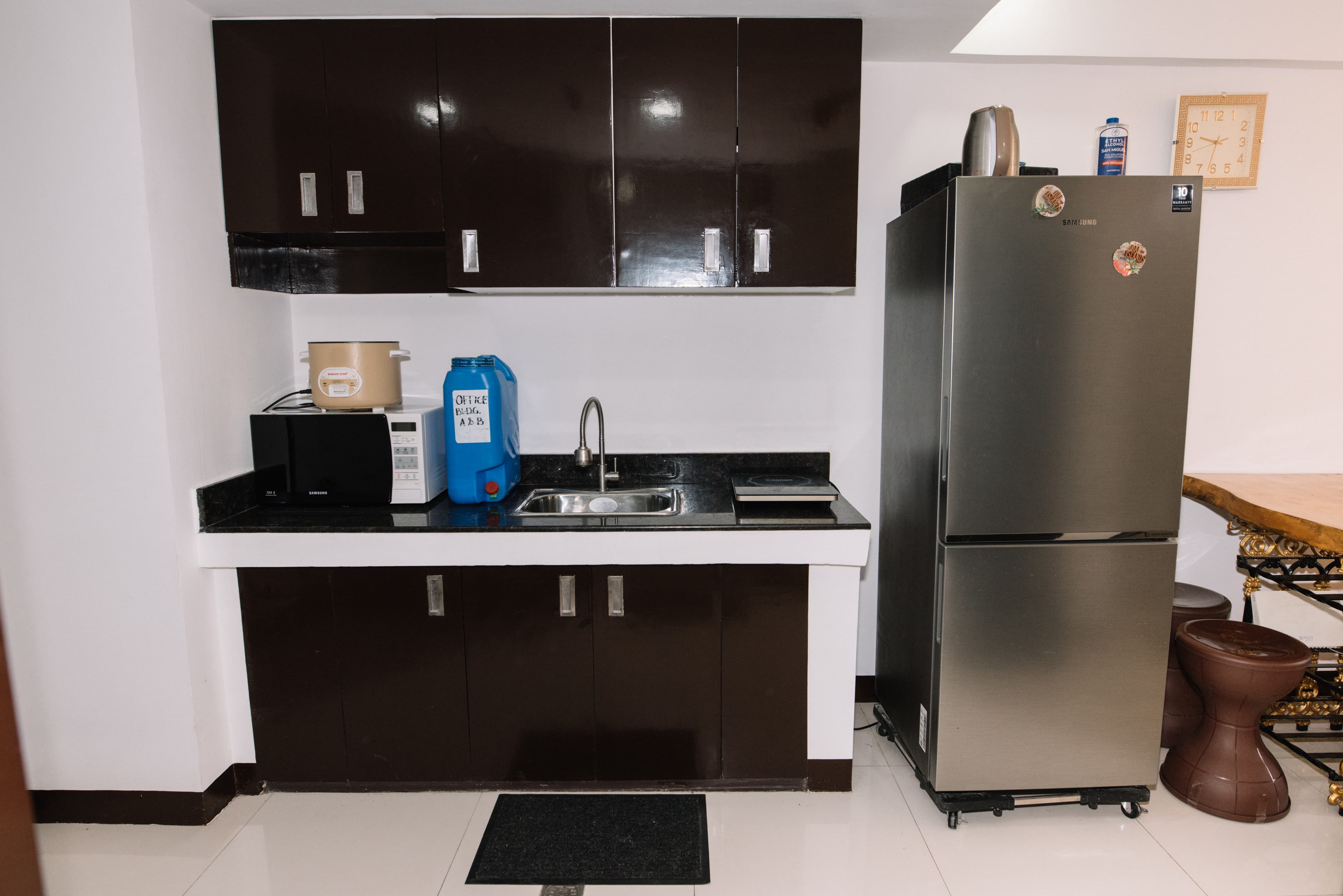 Kitchen appliances and countertop